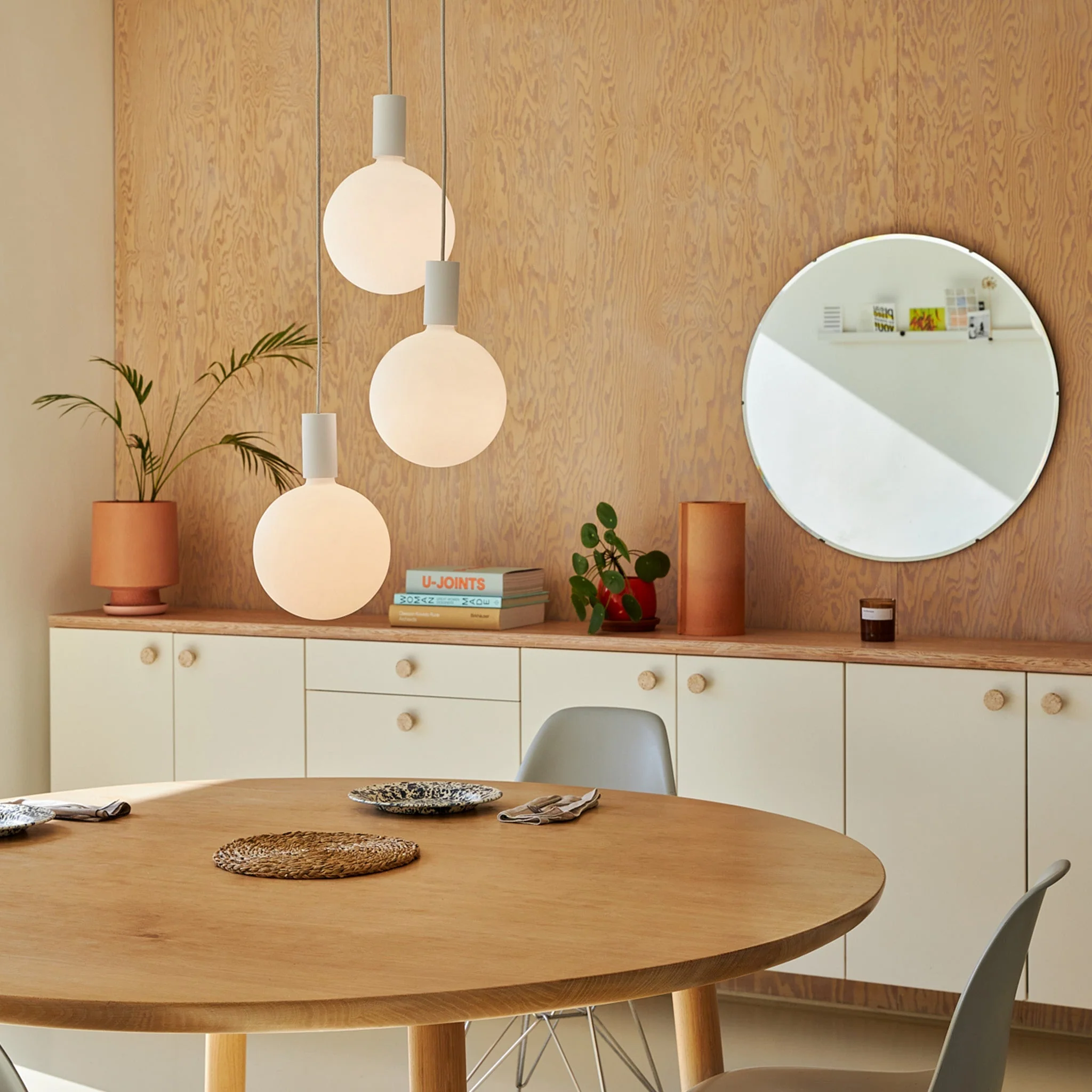 Alumina Triple Pendant - Image 6
