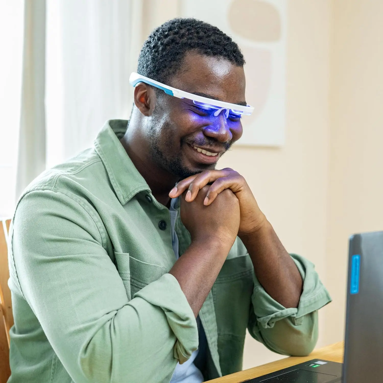 AYO Glasses – Light Therapy Glasses for Better Sleep, Energy & Wellbeing - Image 3
