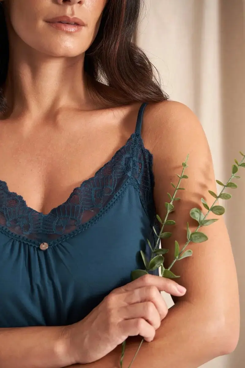 Bamboo Lace Cami Short Pyjama Set in Teal - Image 3