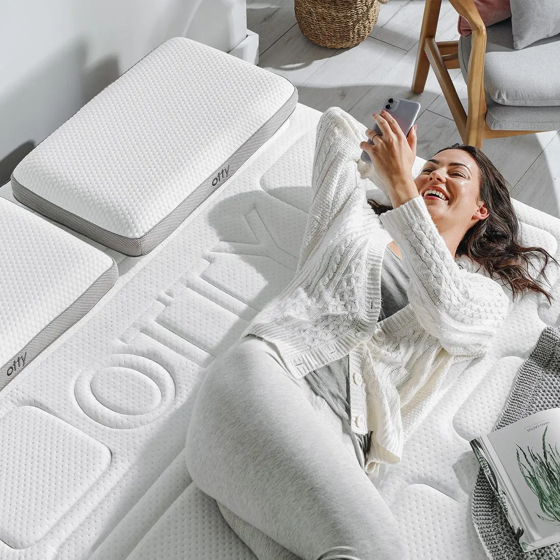 OTTY Bamboo Mattress Topper With Charcoal - Image 3