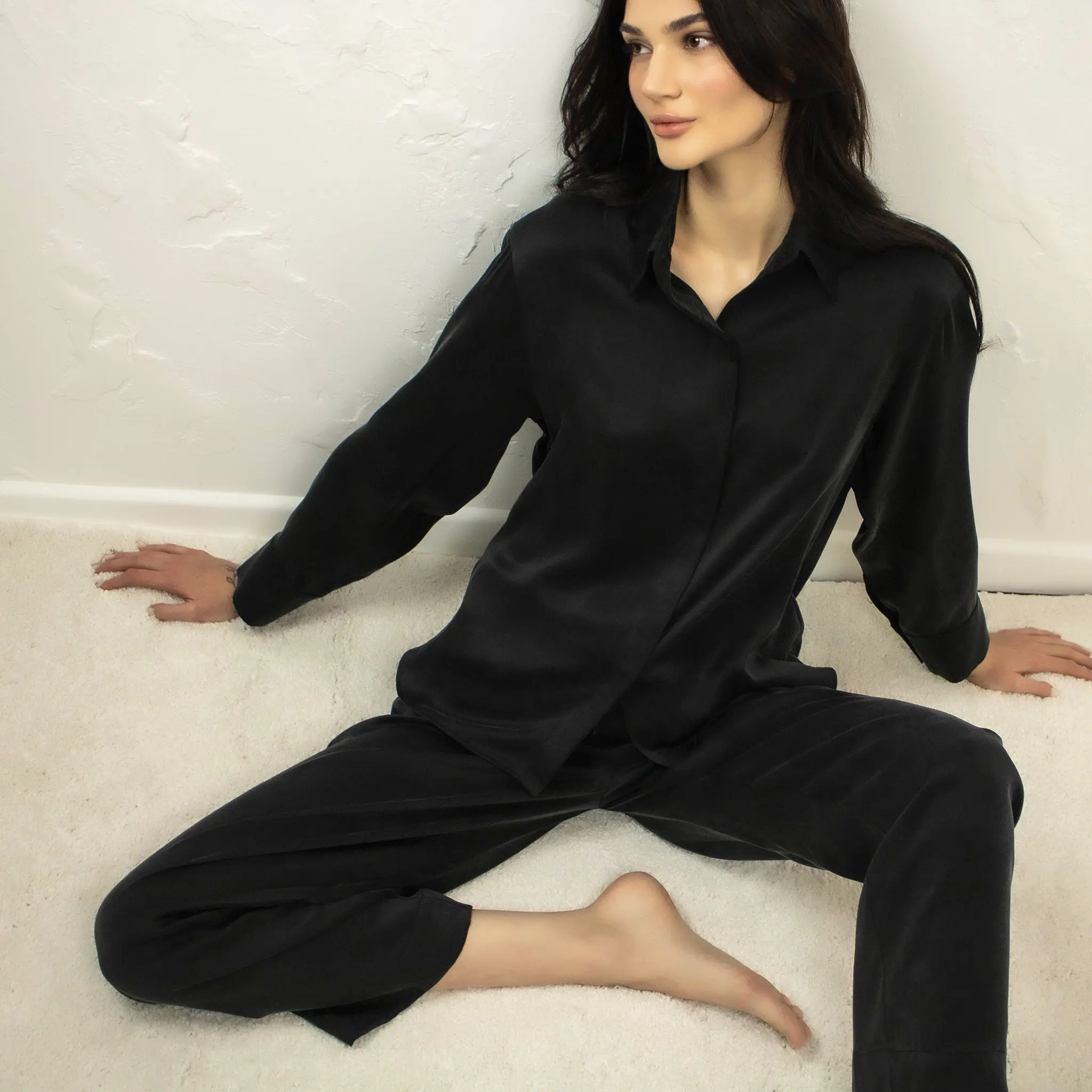 Black Women's Silk Dreamscape Pyjama Trousers - Image 2