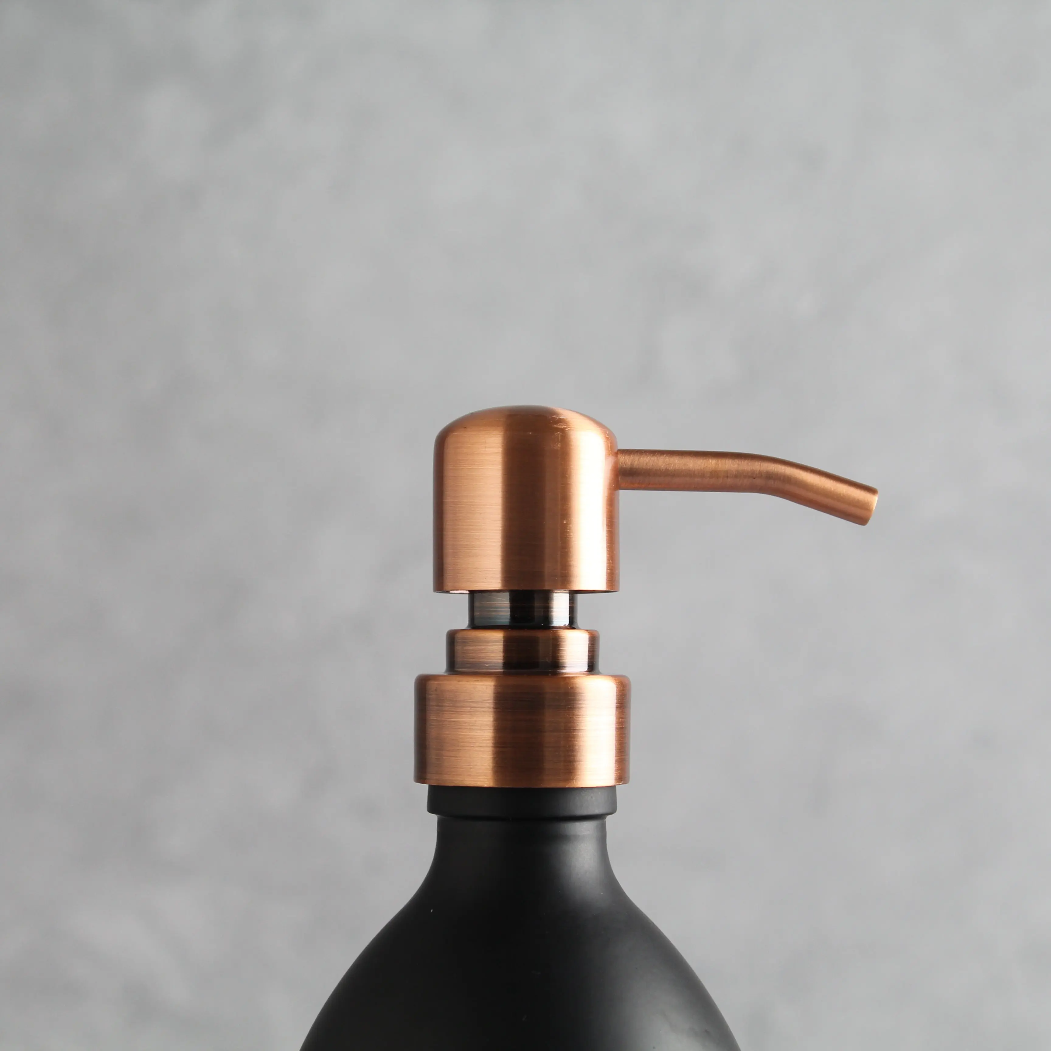 Black Tray & Matte Black Dispenser Triple Set - Image 18