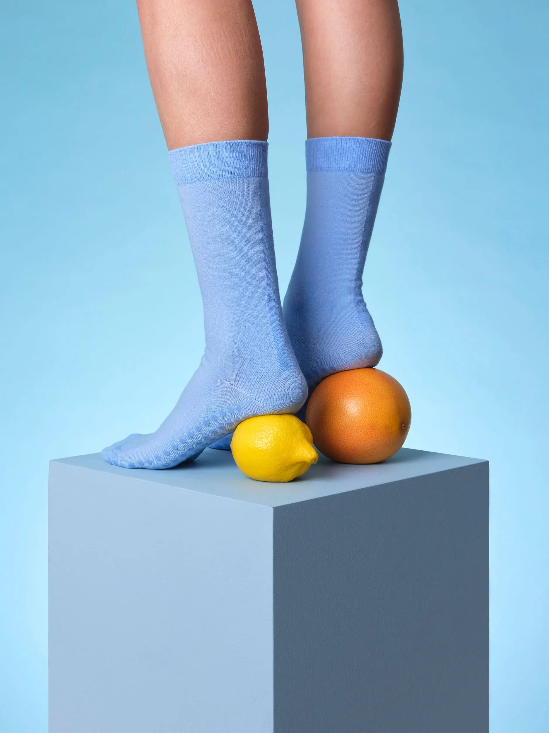 Colour Pop Hospital Socks Cornflower Blue - Image 6