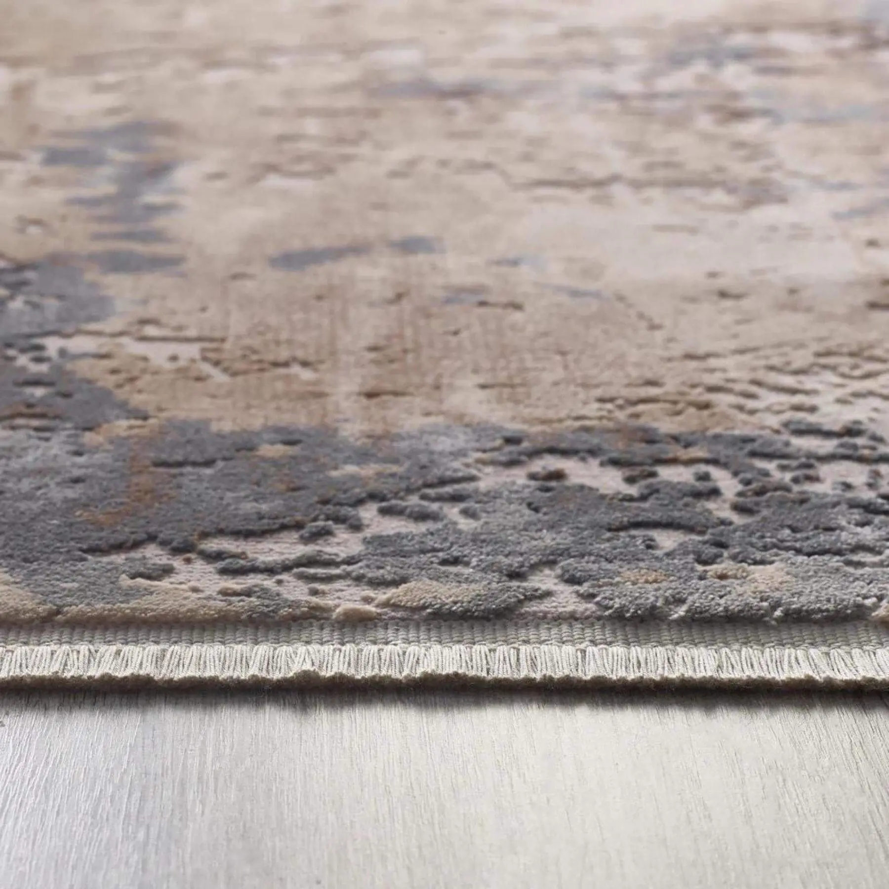 Cosimo Beige/Grey Distressed Modern Rug - Image 3