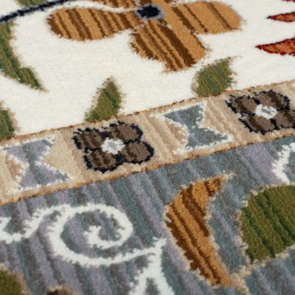 Delilah Floral Traditional Rug - Image 2