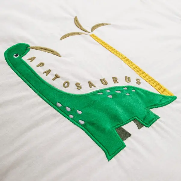 Dinosaur Quilted Bedspread - Image 3