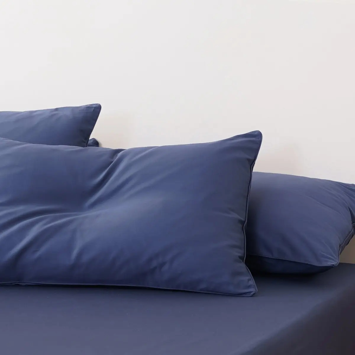 Ella Cotton - Midnight Blue Pillowcases Pair - Image 2