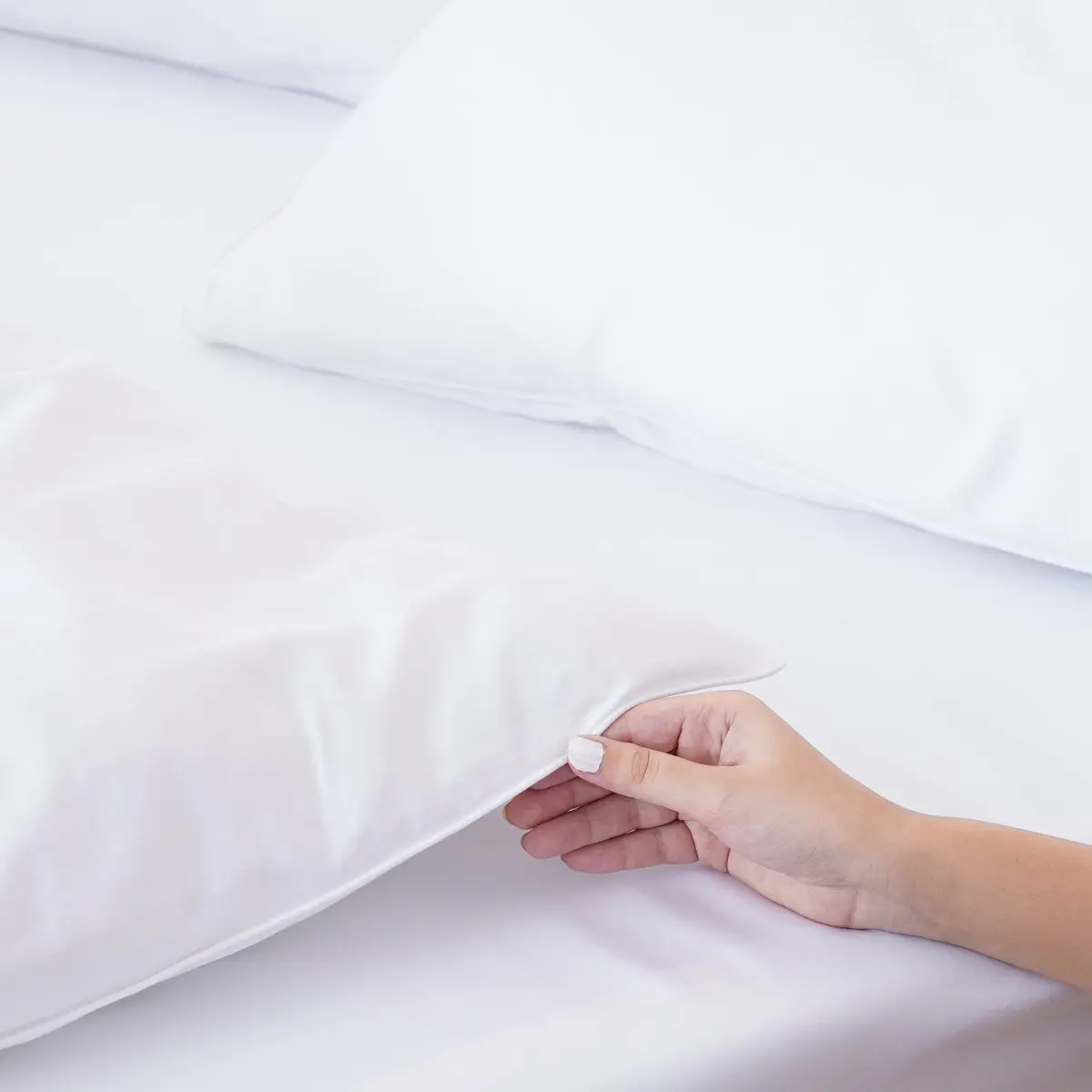 Ella Cotton - White Duvet Cover - Image 2