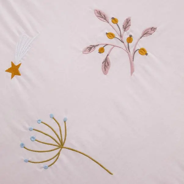 Enchanted Unicorn Quilted Bedspread - Image 4