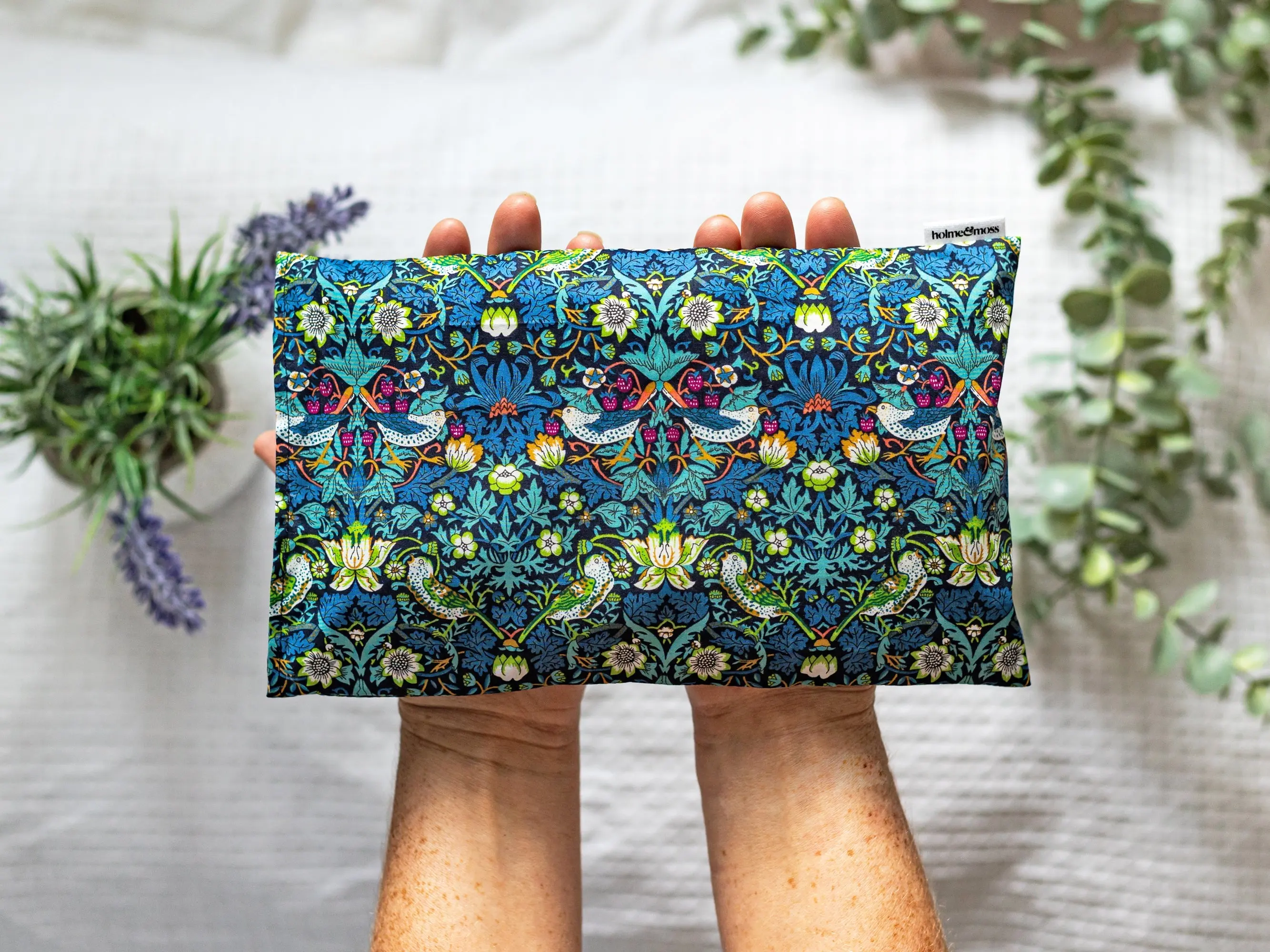 Eye Pillow with Lavender and Chamomile - Liberty Strawberry Thief J Print - Image 4