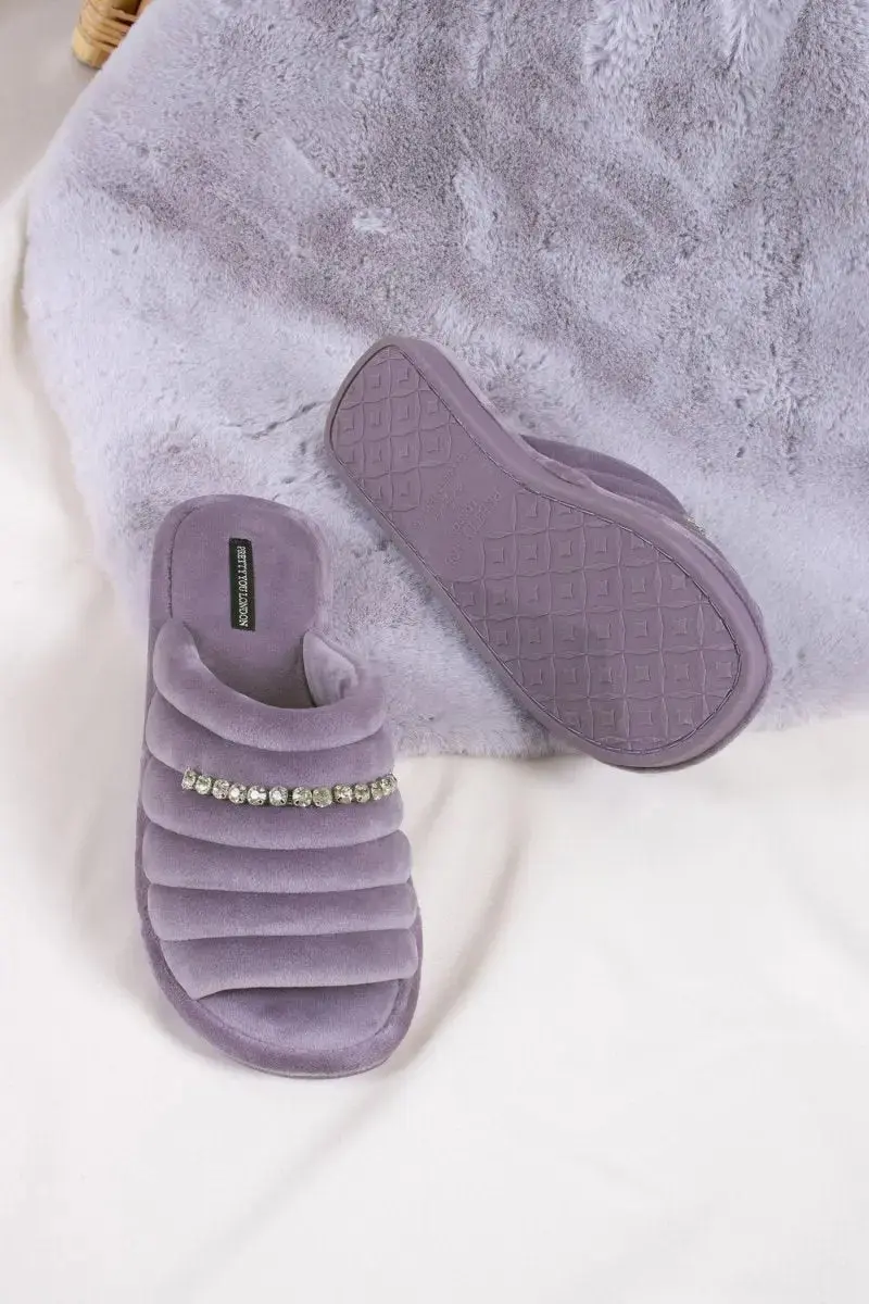 Frankie in Lavender - Image 5