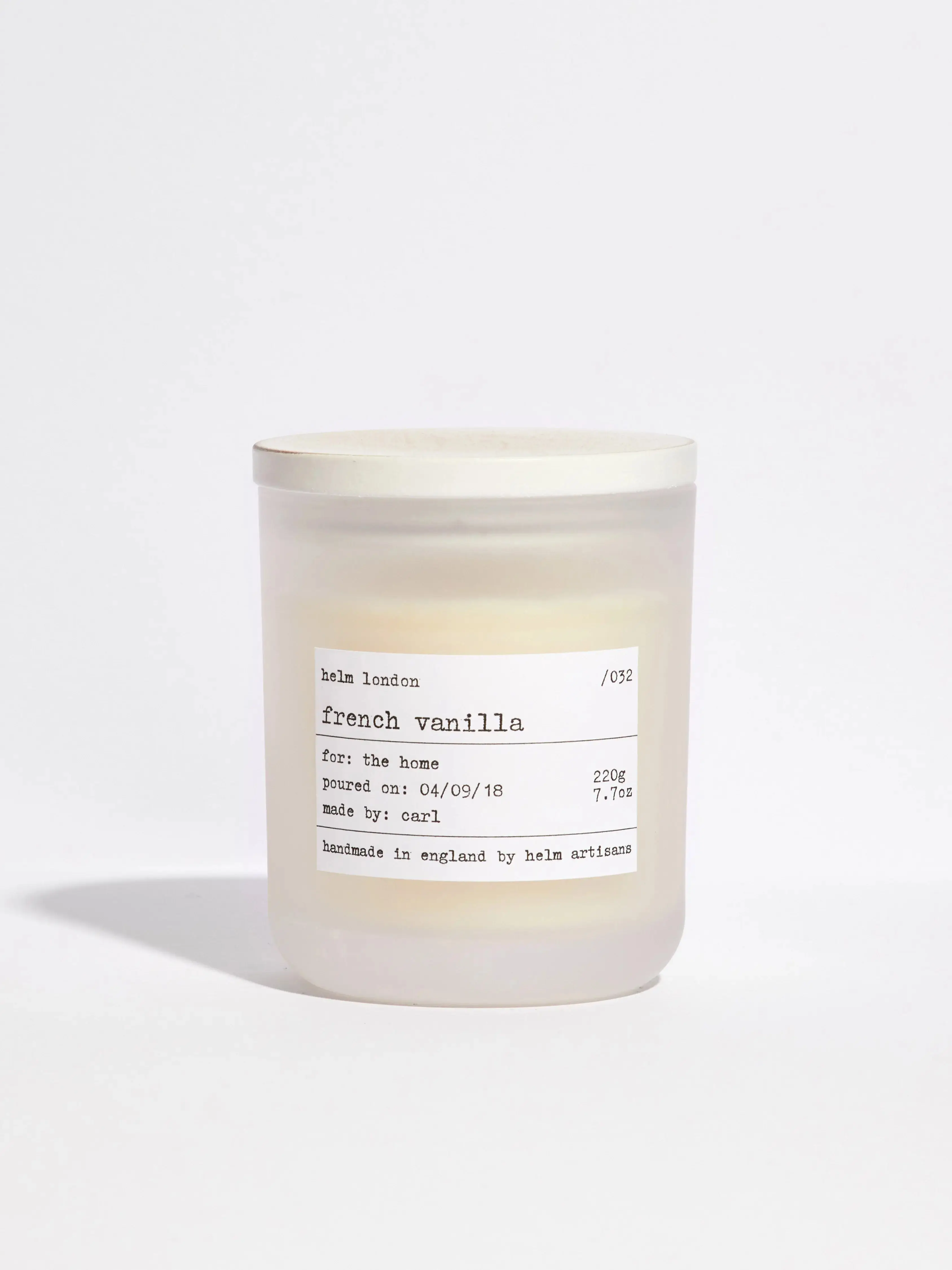French Vanilla Luxury Candle, 220g - Image 3