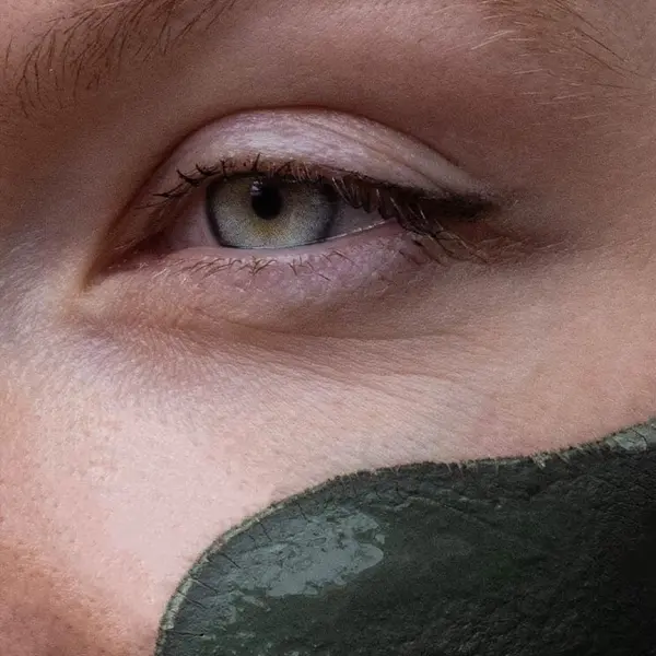 Herbal Detox Organic Face Mask - Image 4