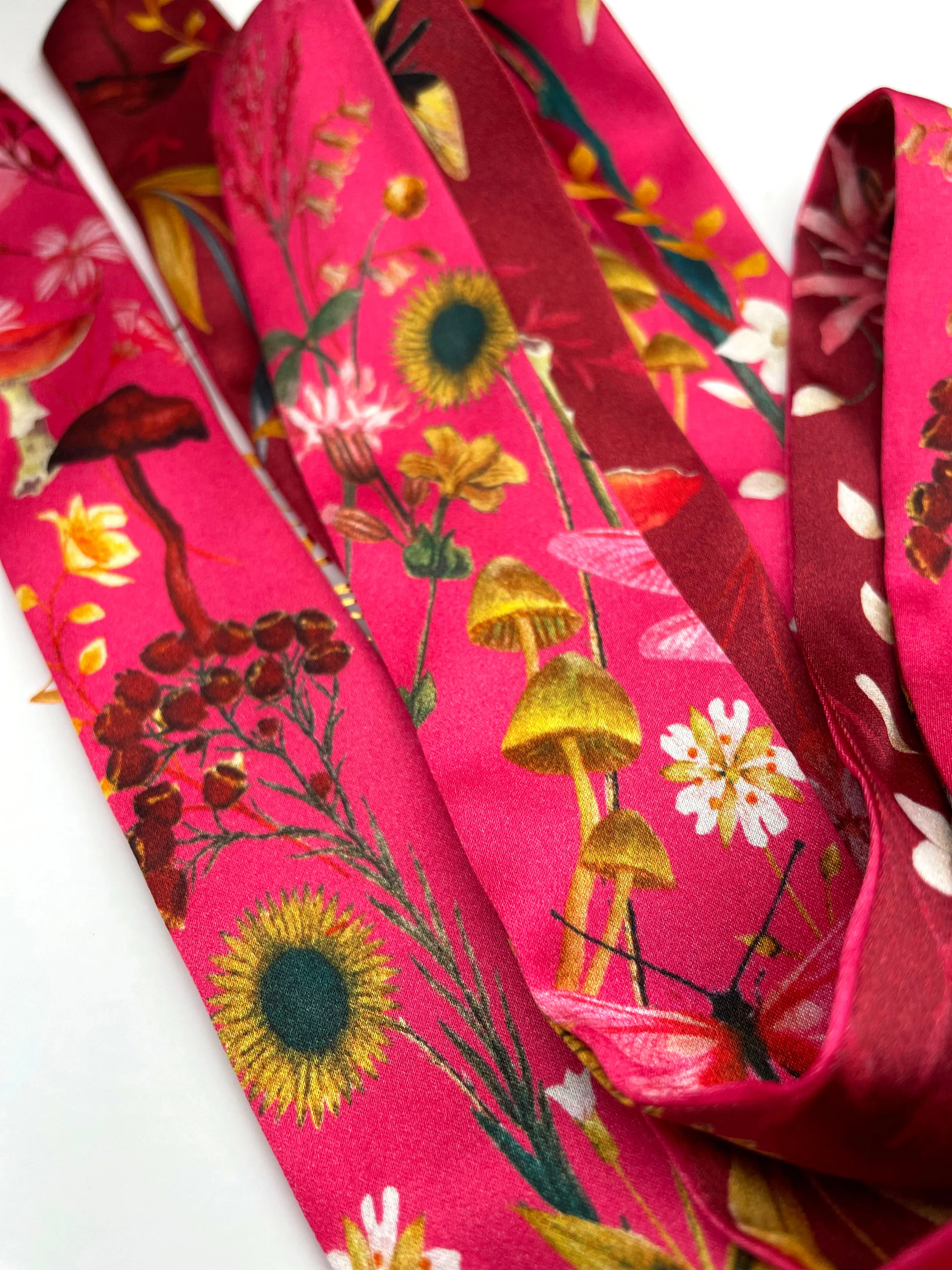 Hot pink Silk satin 'Mirasol' Ultra Skinny silk scarf with sunflowers - Image 2