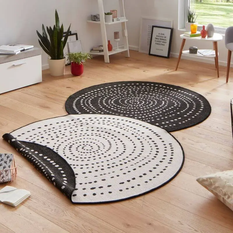 Indoor Outdoor Bali Reversible Round Rug - Image 5