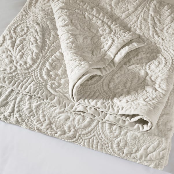 Ivory Dorma Marlowe Bedspread - Image 2