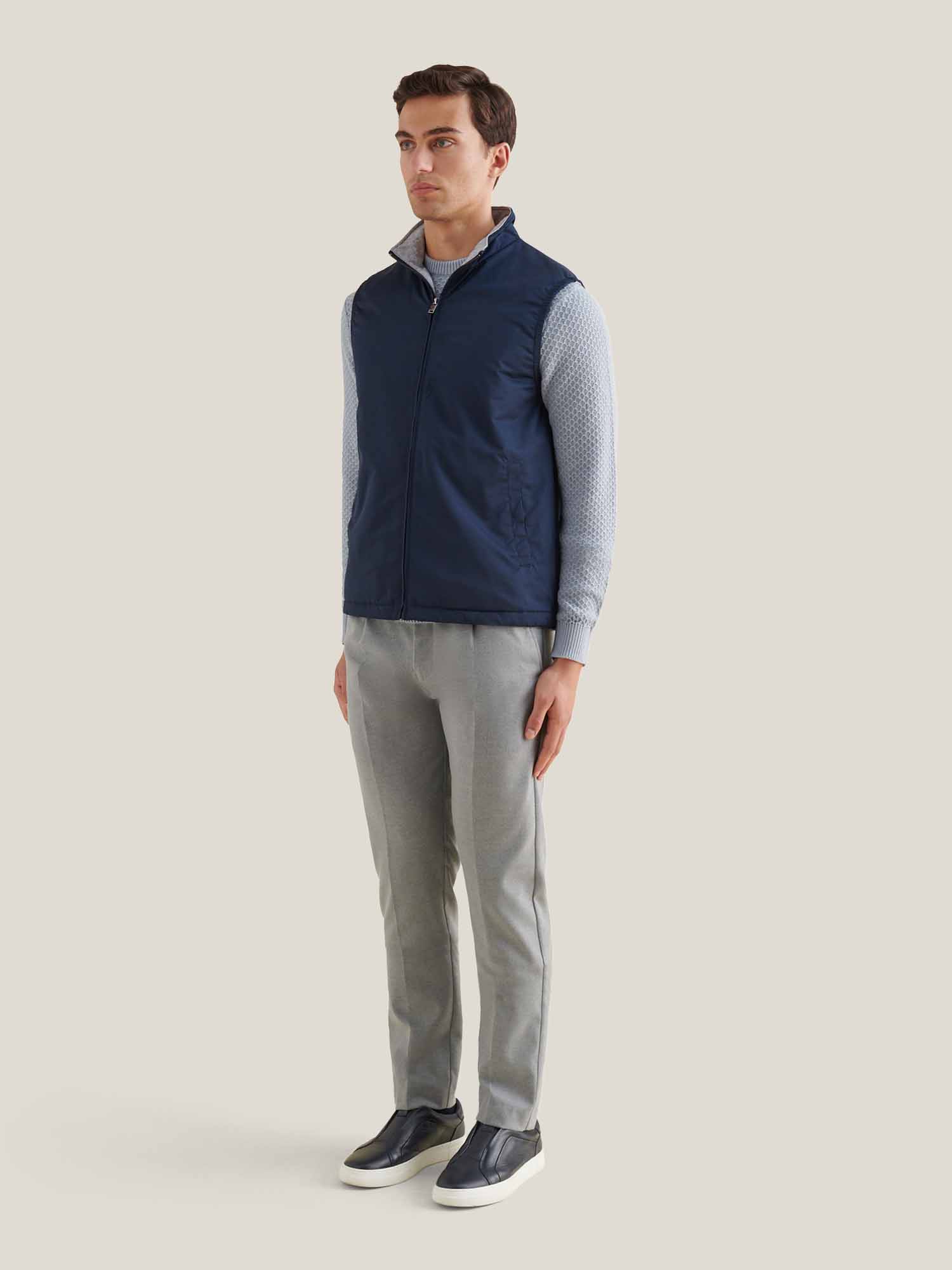 Light Padded Zip Vest in Dark Sapphire Navy - Image 3