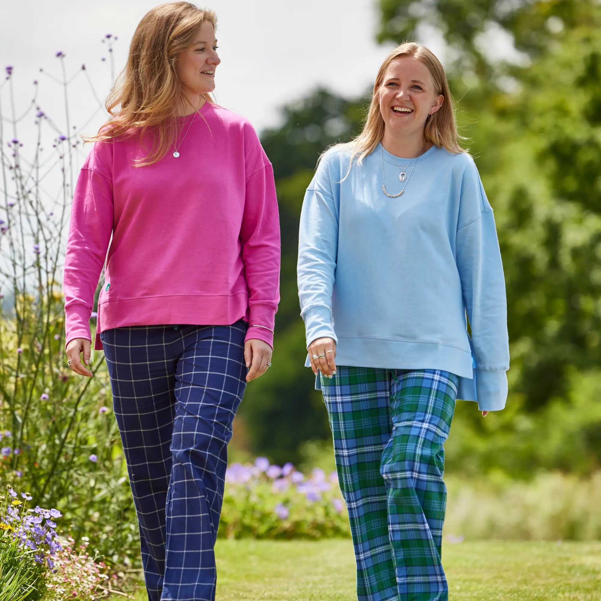 Longline Sweatshirt - Image 11