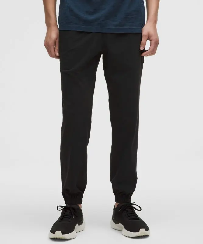 Men's Pace Breaker Joggers Regular