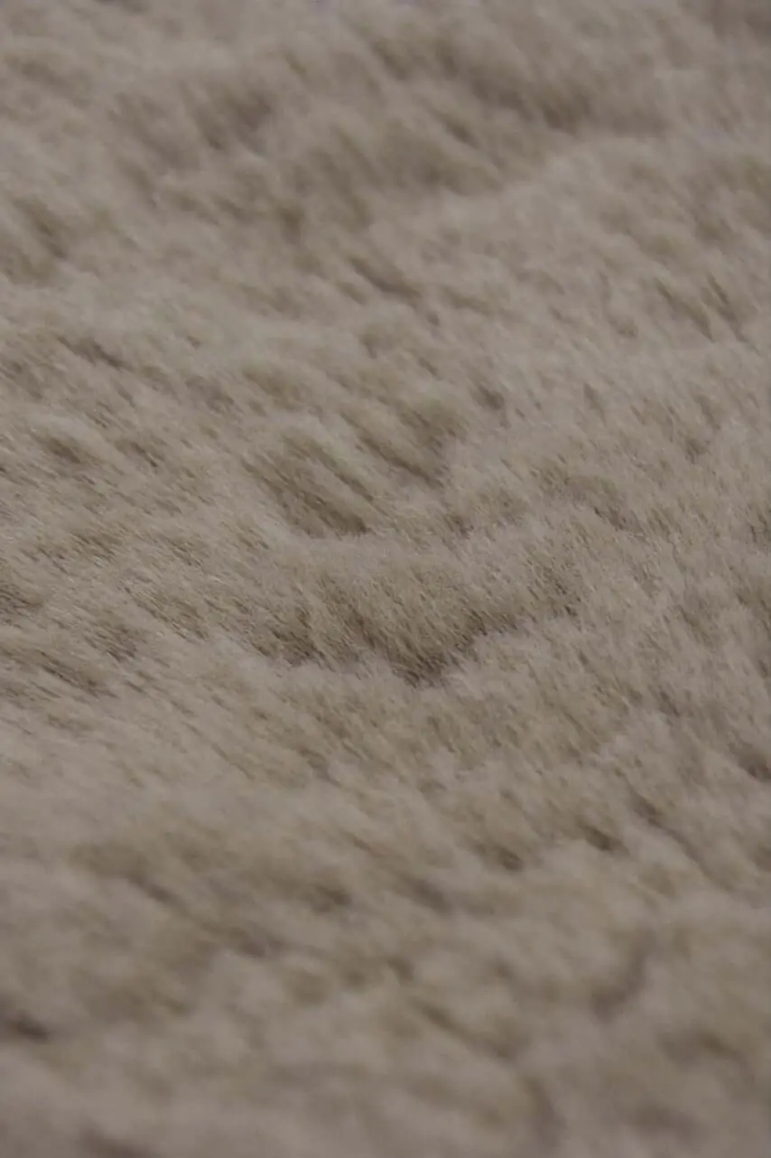 Luxury Natural Faux Fur Rug - Image 4