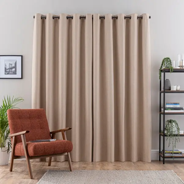 Montreal Ultra Blackout Eyelet Curtains - Image 3