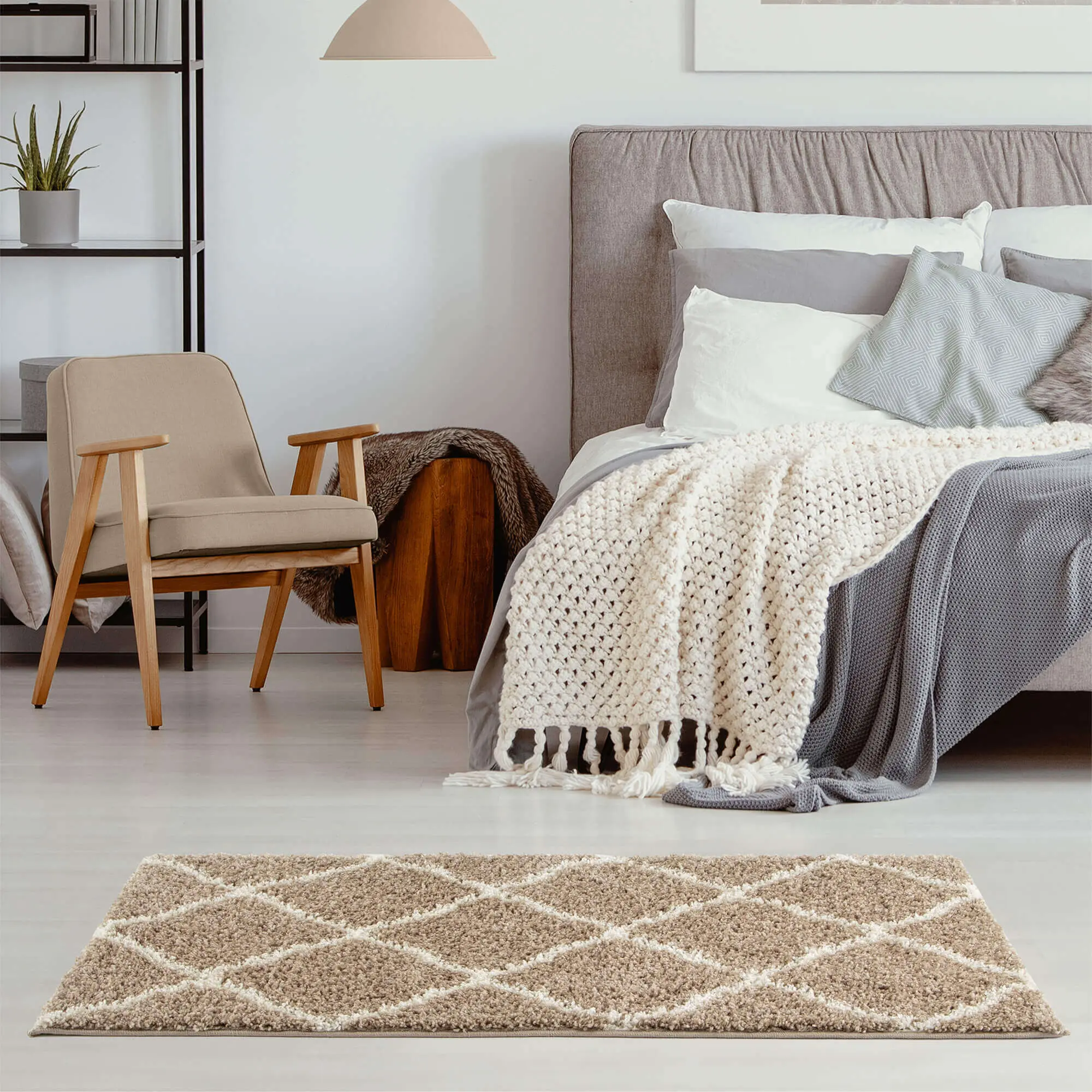 Moroccan Beige Shaggy Rug | 720 - Image 19