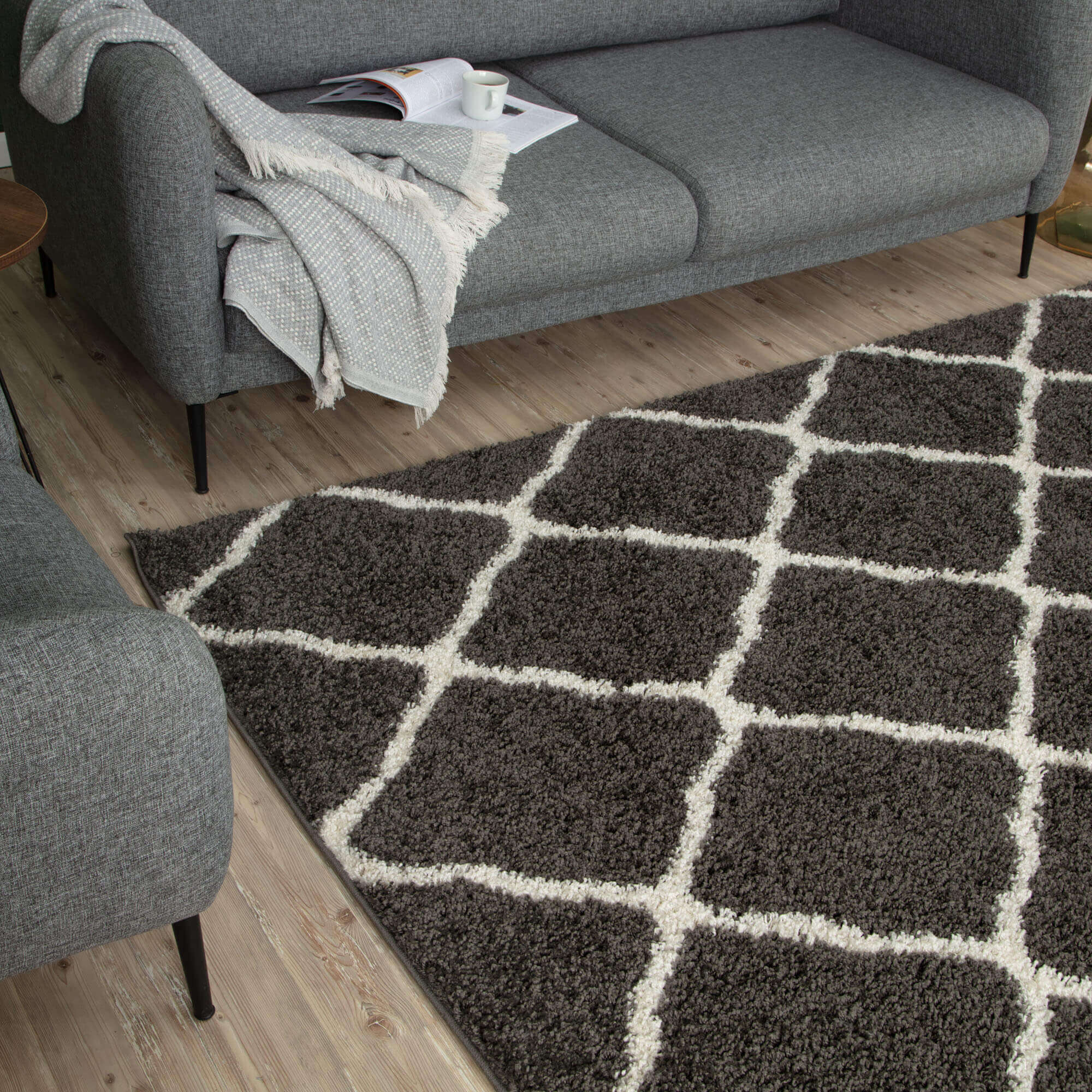 Moroccan Dark Grey Shaggy Rug | 740 - Image 9