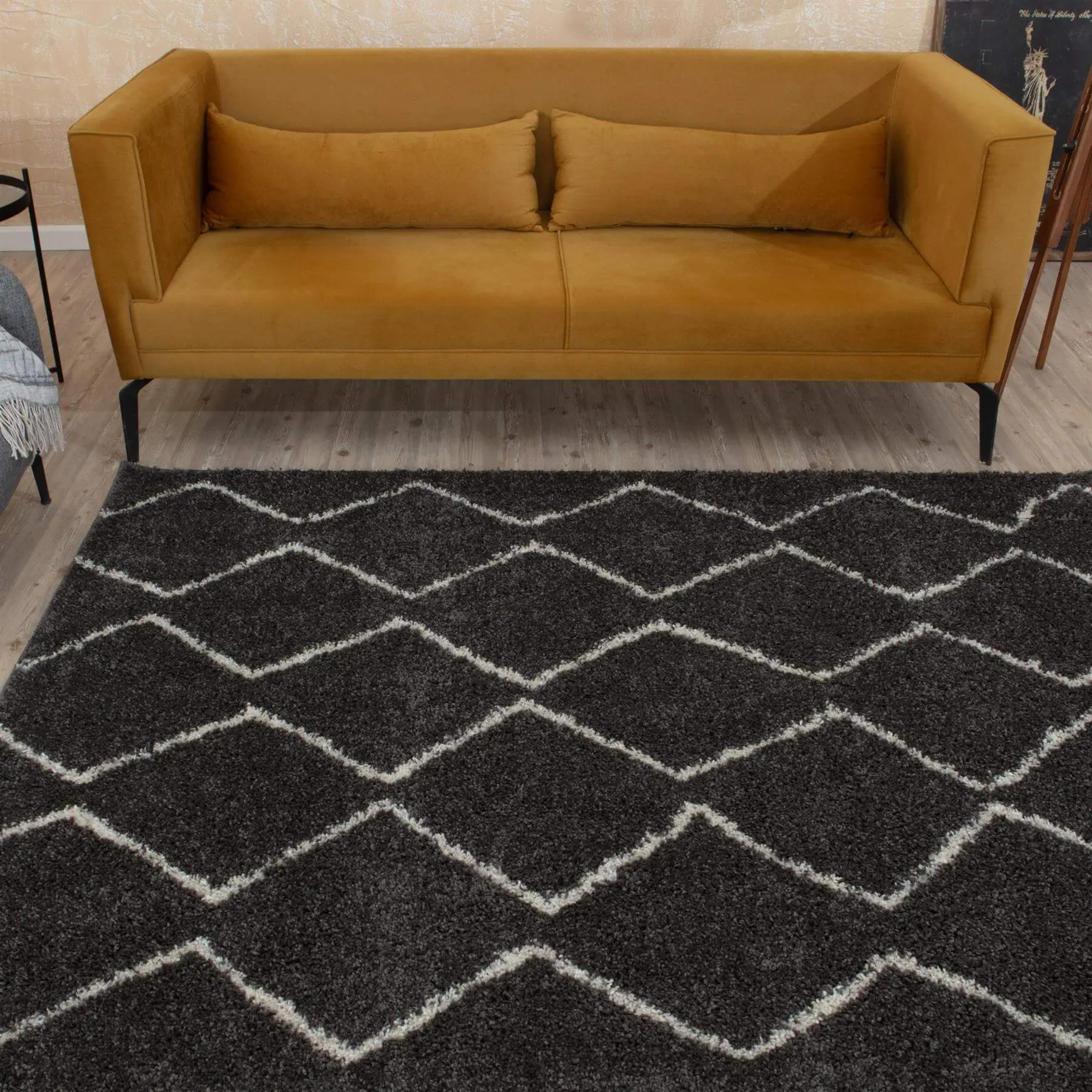 Moroccan Dark Grey Shaggy Rug | 840 - Image 4