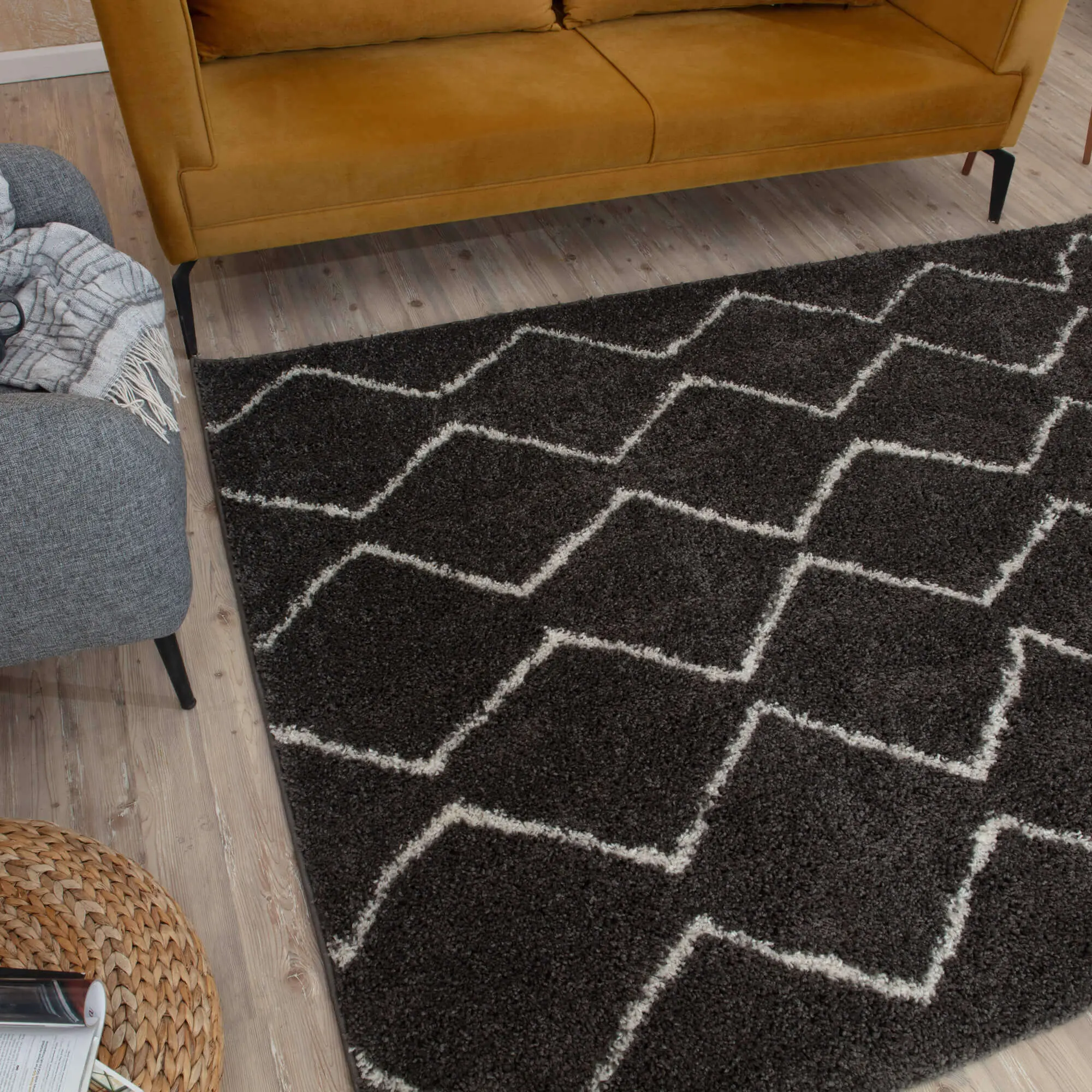 Moroccan Dark Grey Shaggy Rug | 840 - Image 5