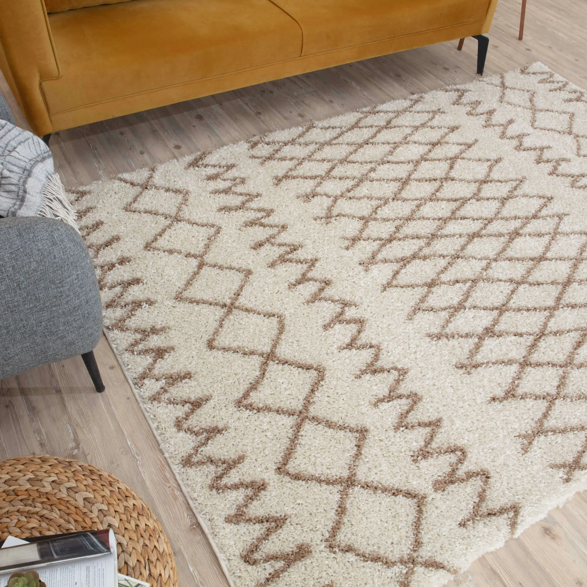 Moroccan Ivory Beige Shaggy Rug | 930 - Image 8