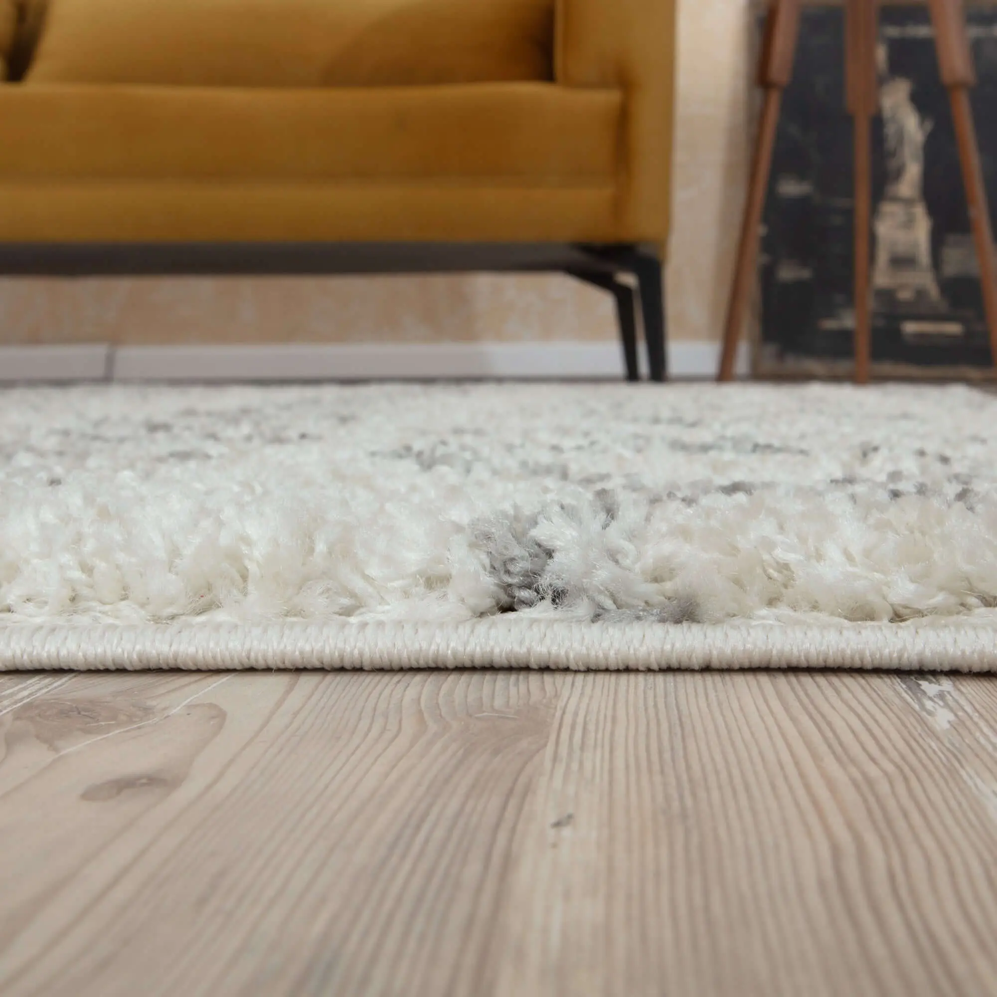 Moroccan Ivory Grey Shaggy Rug | 900 - Image 3