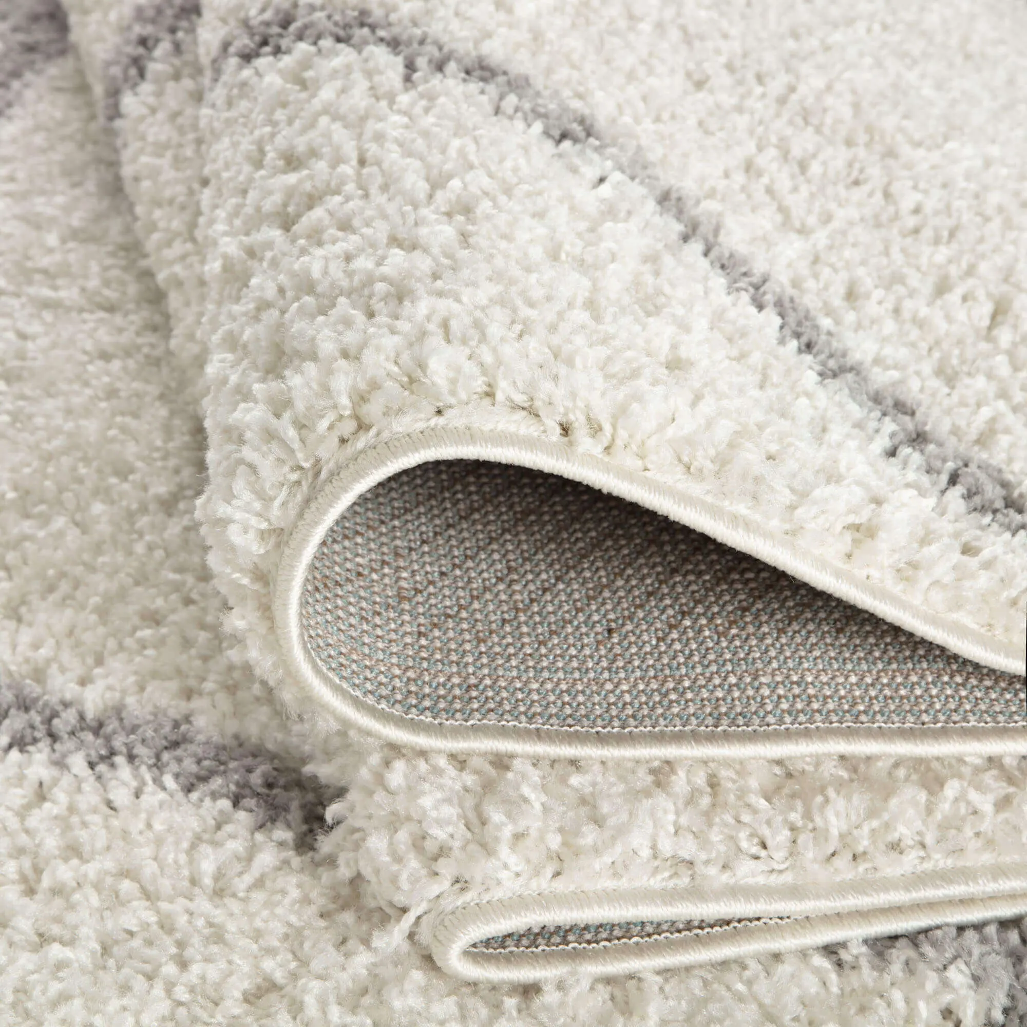 Moroccan Ivory Shaggy Rug | 500 - Image 4