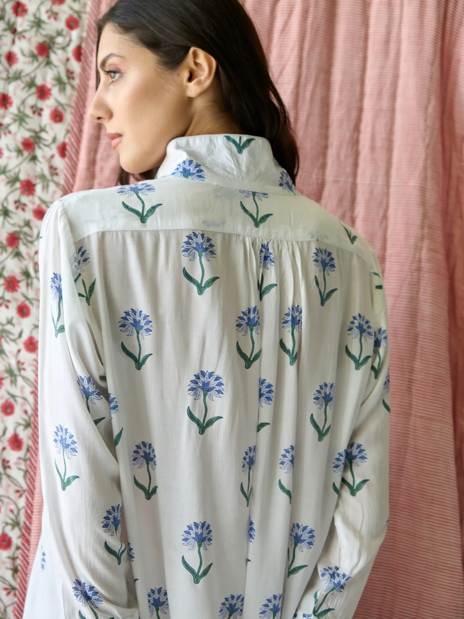 Nancy Night / Beach Shirt in Blue and Green - Image 4
