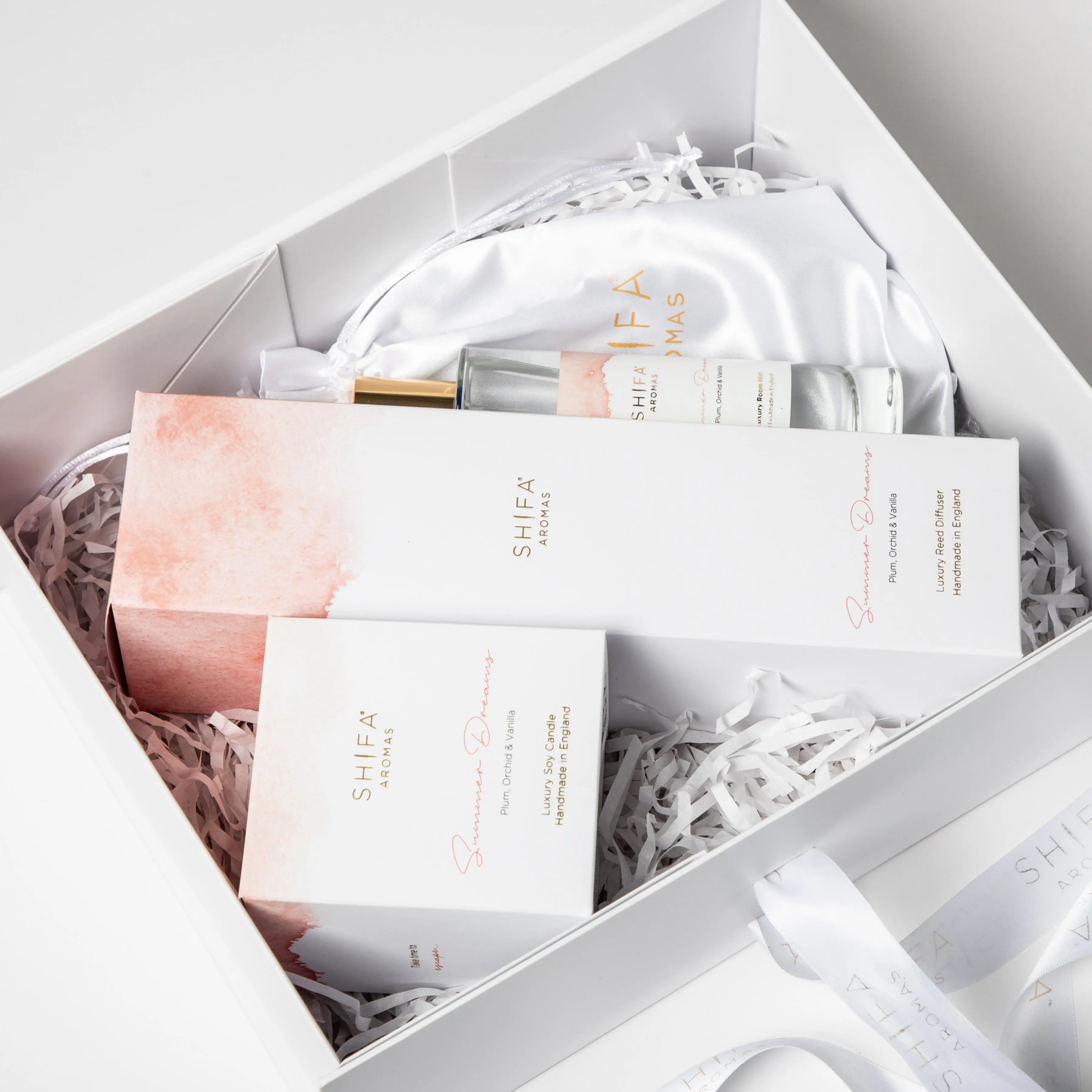 Personalised Luxury Hamper | Summer Dreams Fragrance - Image 9