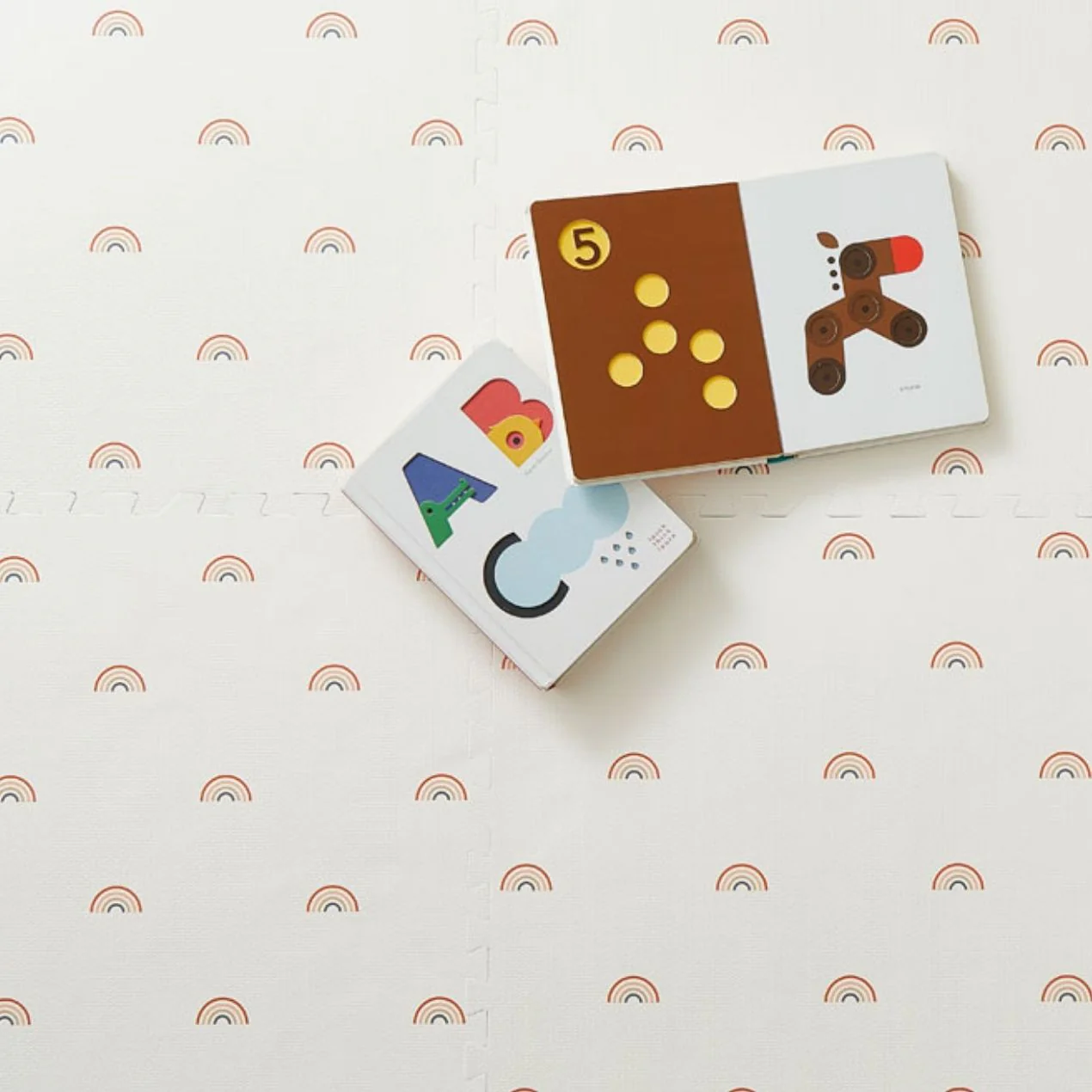 Rainbow Playmat Set in Cream - Image 9