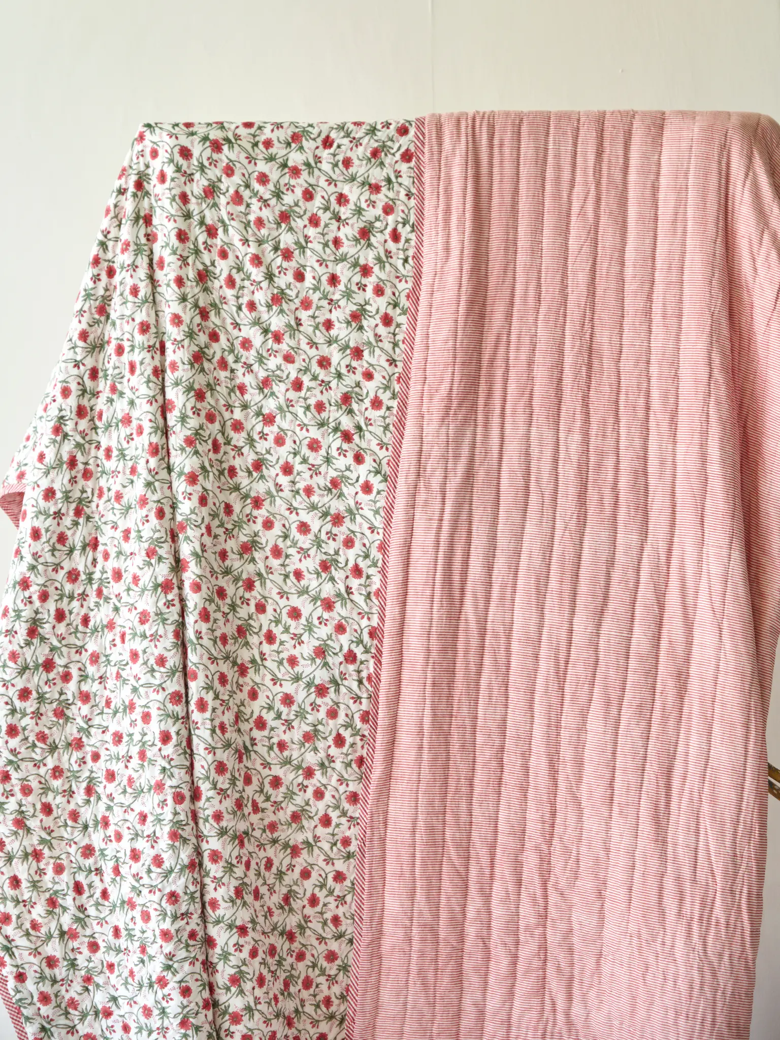 Red Floral and Stripe Bed Quilt - Image 2