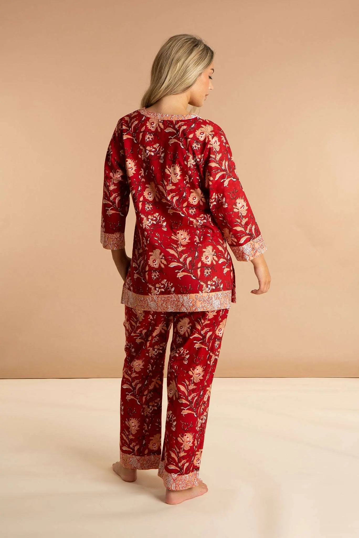 Red Rubra Women's Floral Cotton Pyjama Trouser Set - Image 8