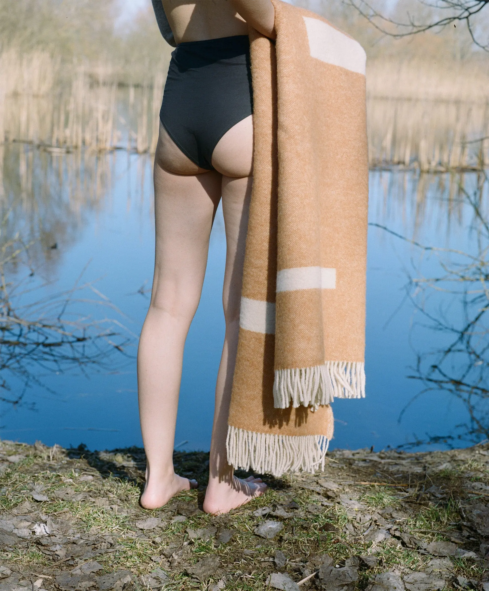 RIVER Dusty Grain Blanket - Image 7