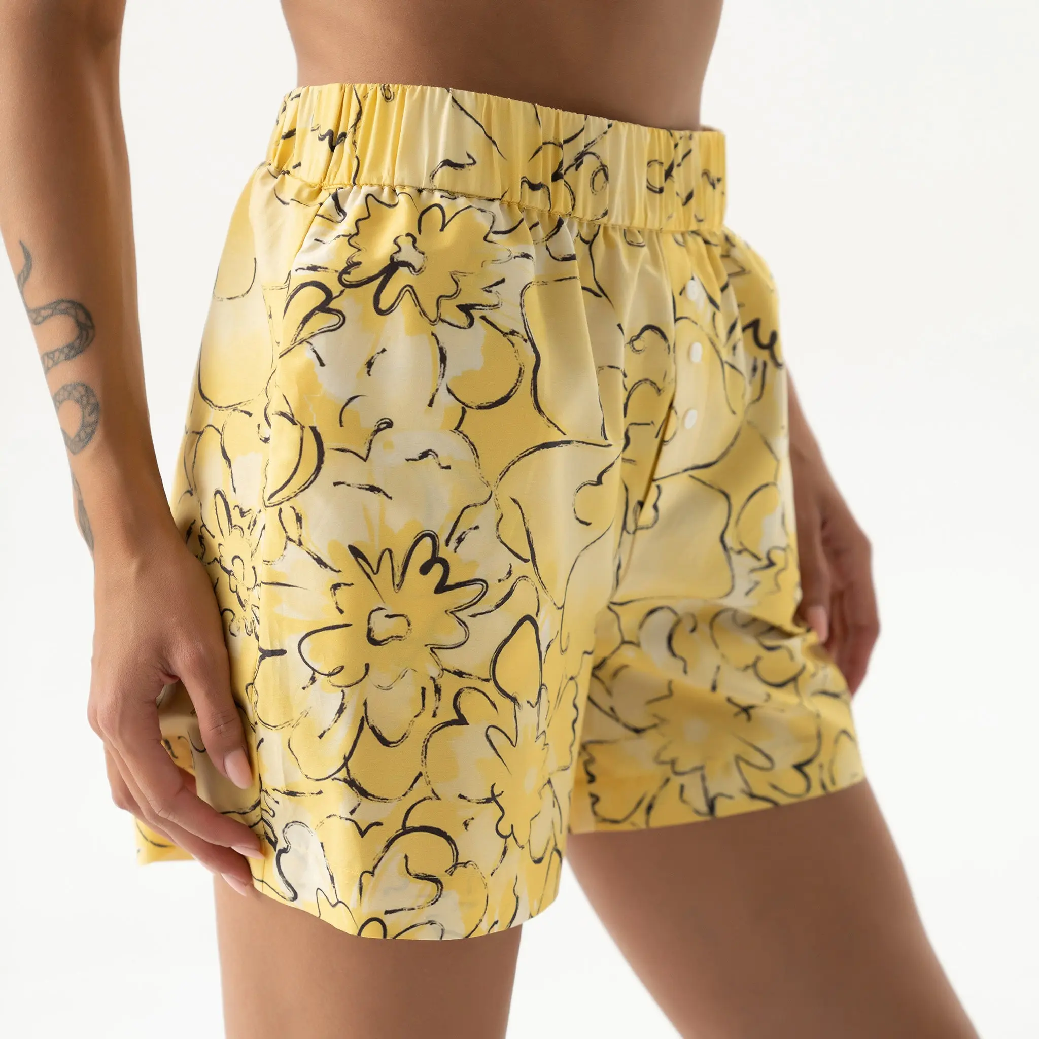 Silk Cotton Shorts Yellow Flowers - Image 6