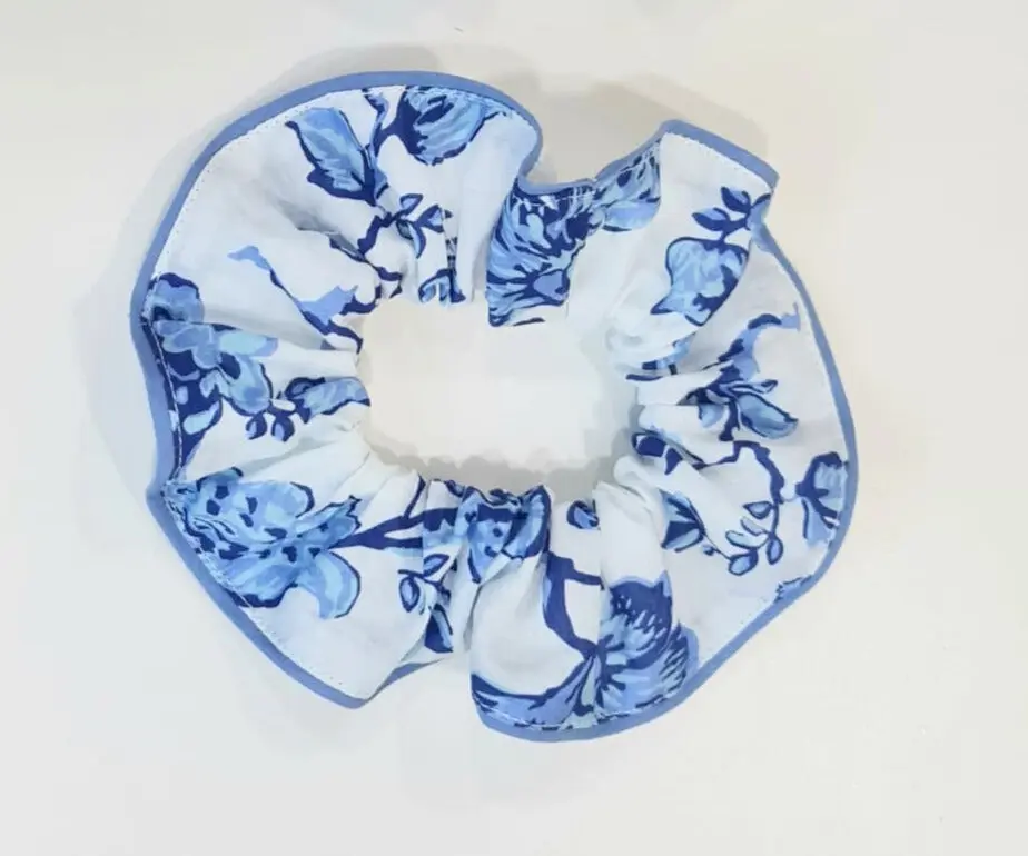 St. Ignacio Organic Cotton Scrunchie - Image 2