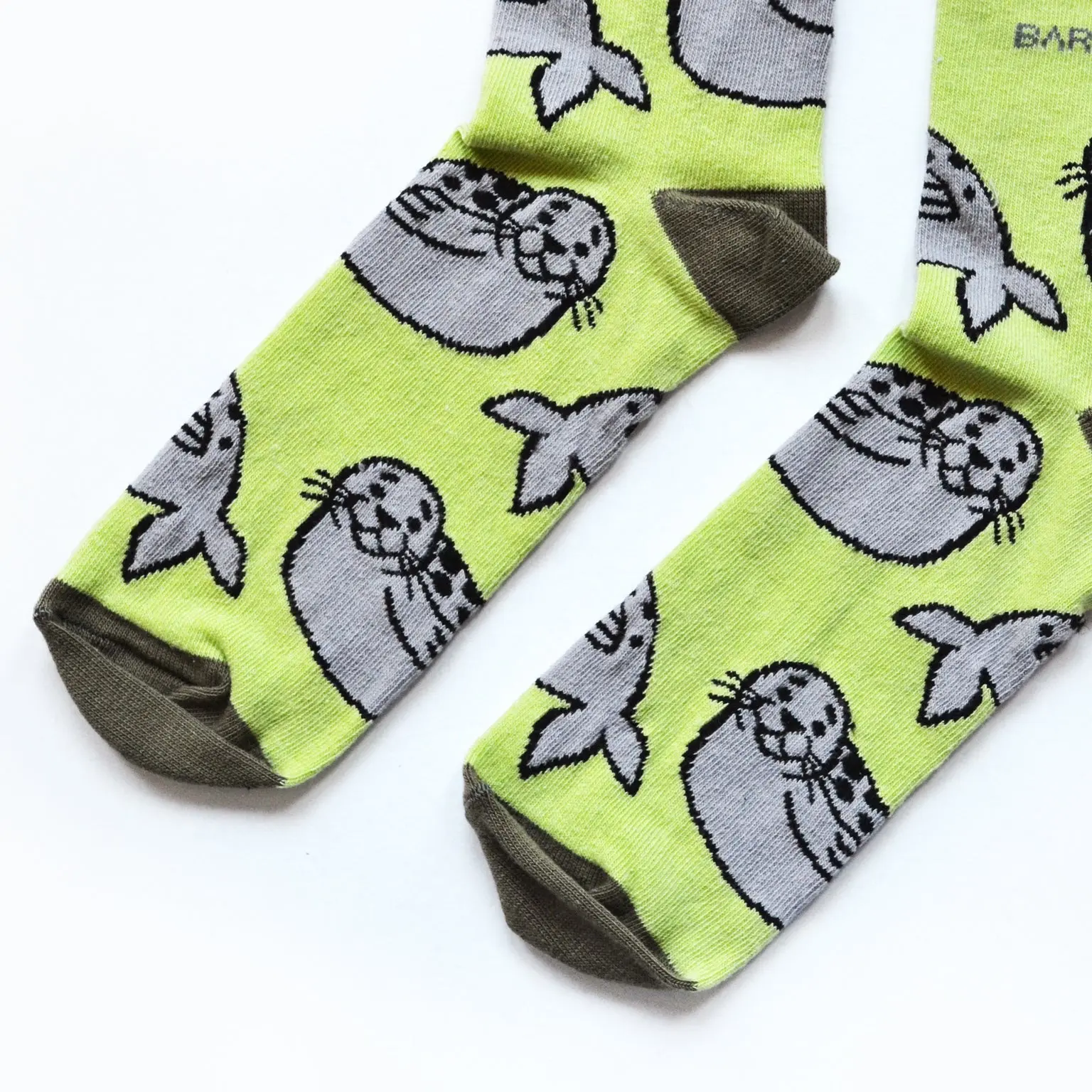 The Belly Sliding Bamboo Socks Duo - Image 9