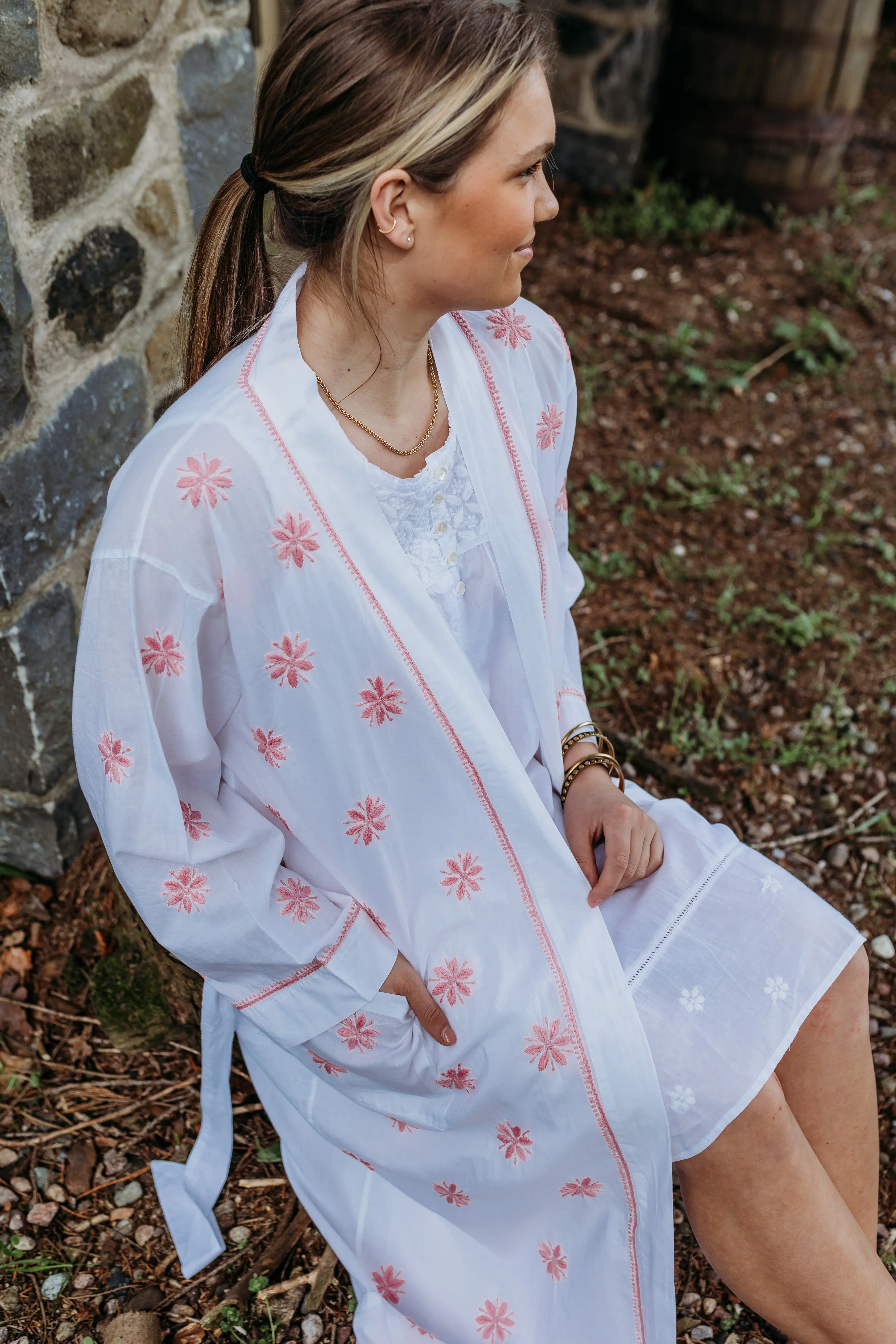 Tiana Pink Embroidered Robe - Image 9