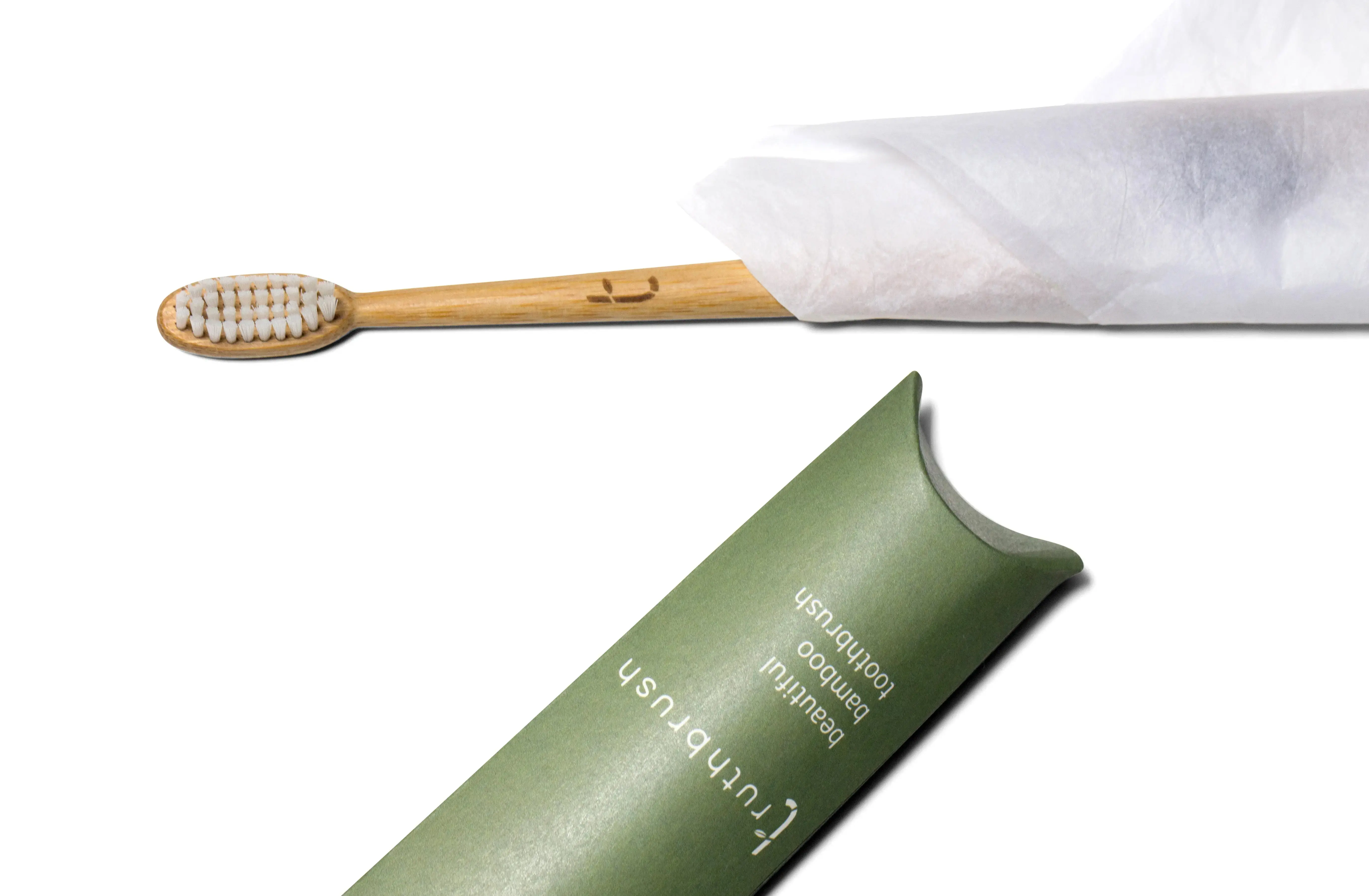 Truthbrush and Bamboo Travel Case Gift Set - Image 4