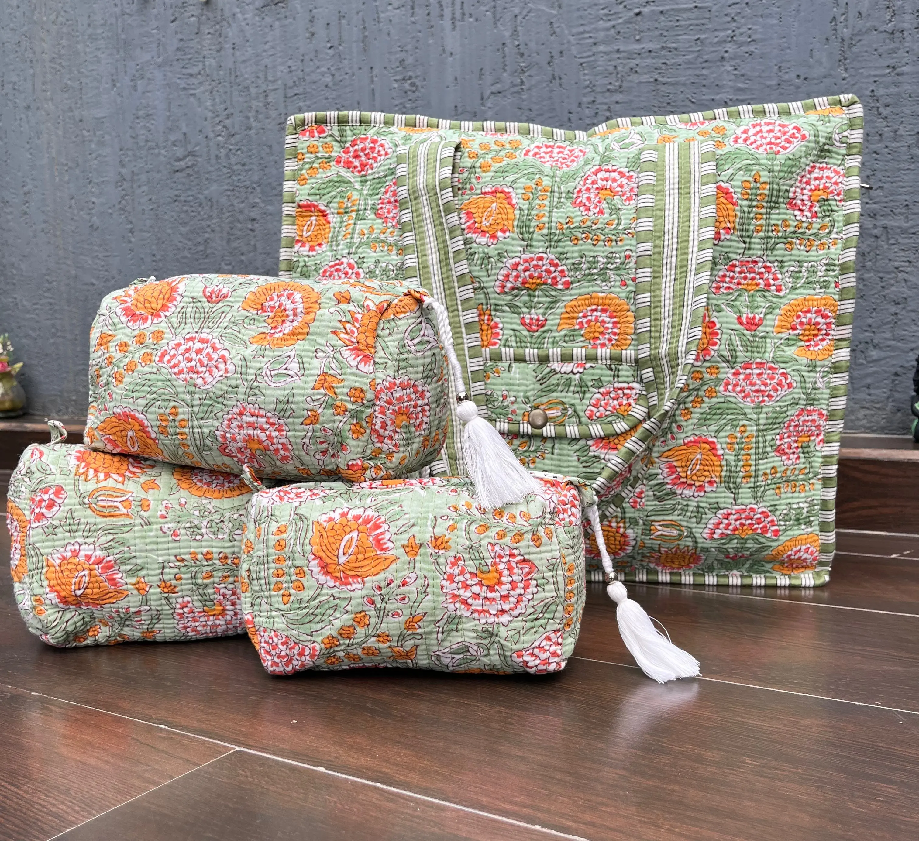 Urmi Travel Make Up Bag - Image 5