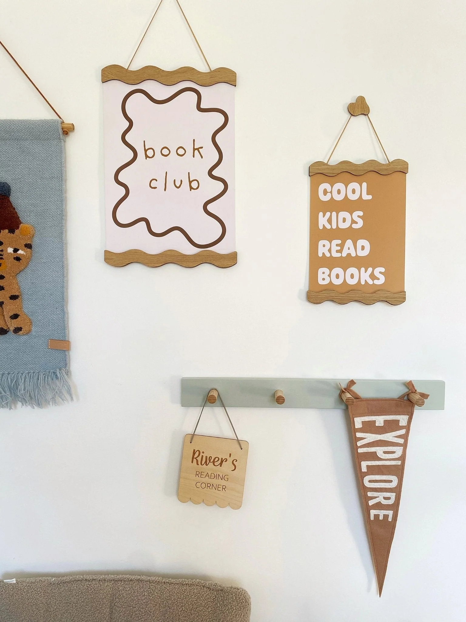 Wavy Magnetic Picture Frame - OAK - Image 3